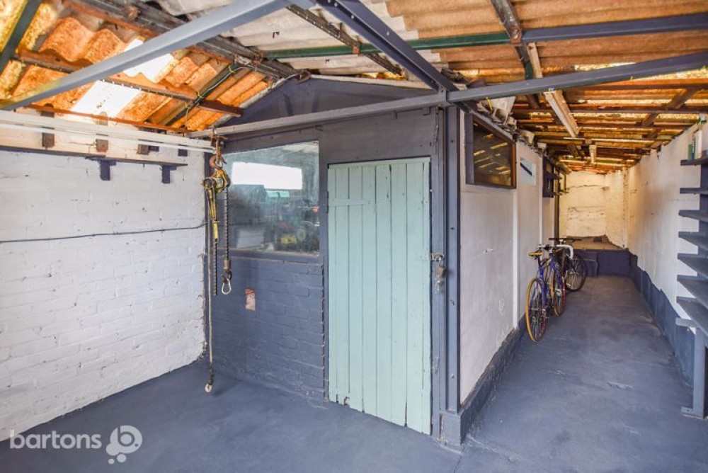 Images for Sandringham Avenue, WHISTON