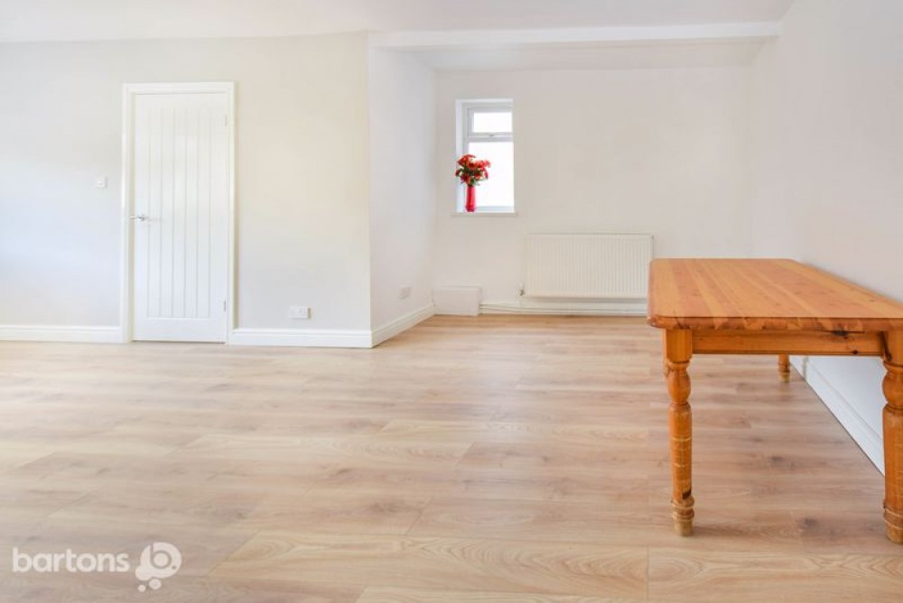 Images for Sandringham Avenue, WHISTON
