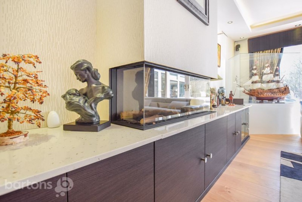 Images for Woodfoot Road, MOORGATE