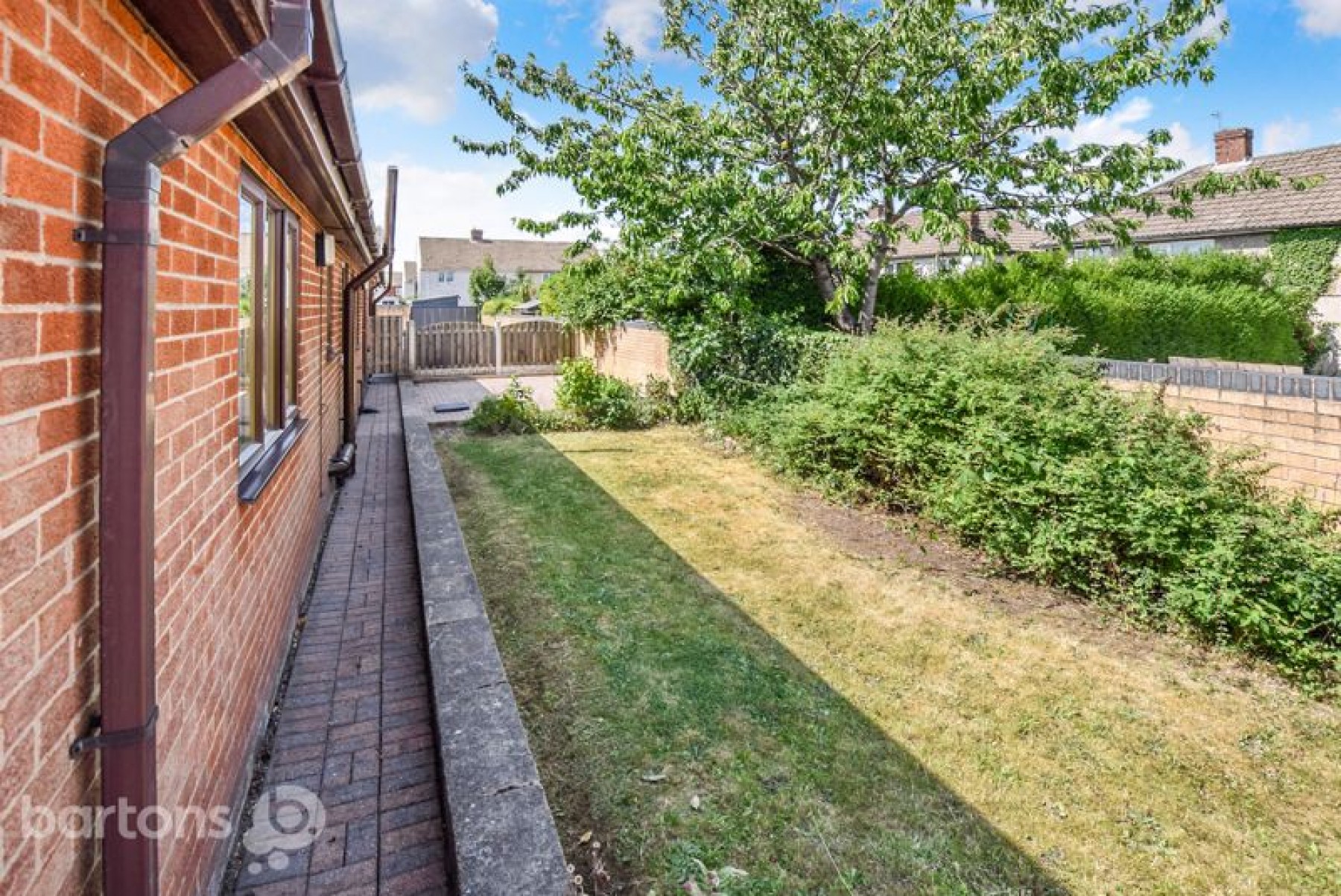 Images for Holly Crescent, Sunnyside