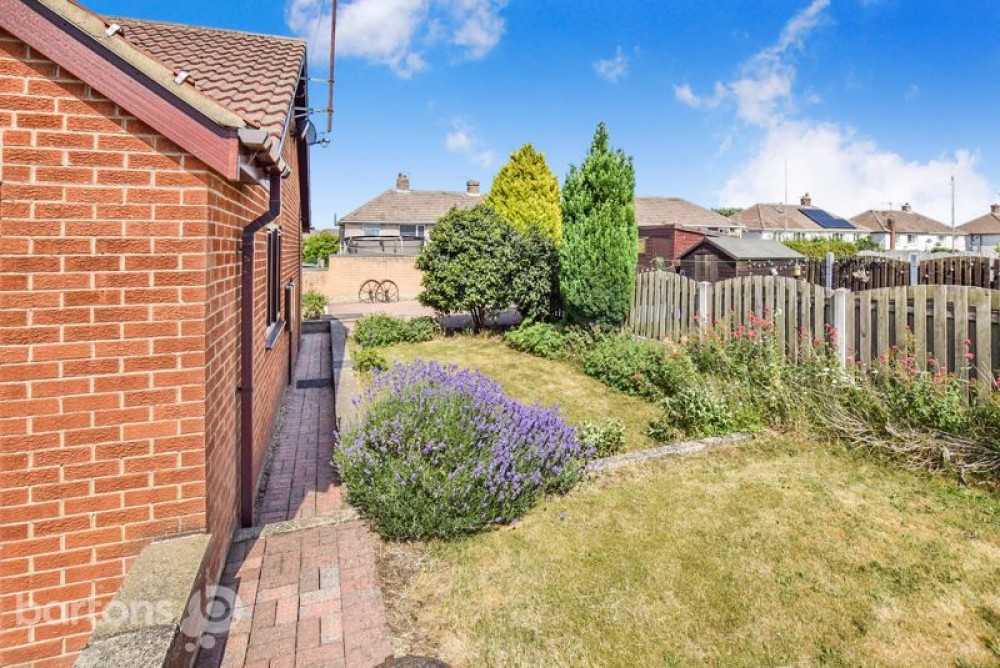 Images for Holly Crescent, Sunnyside