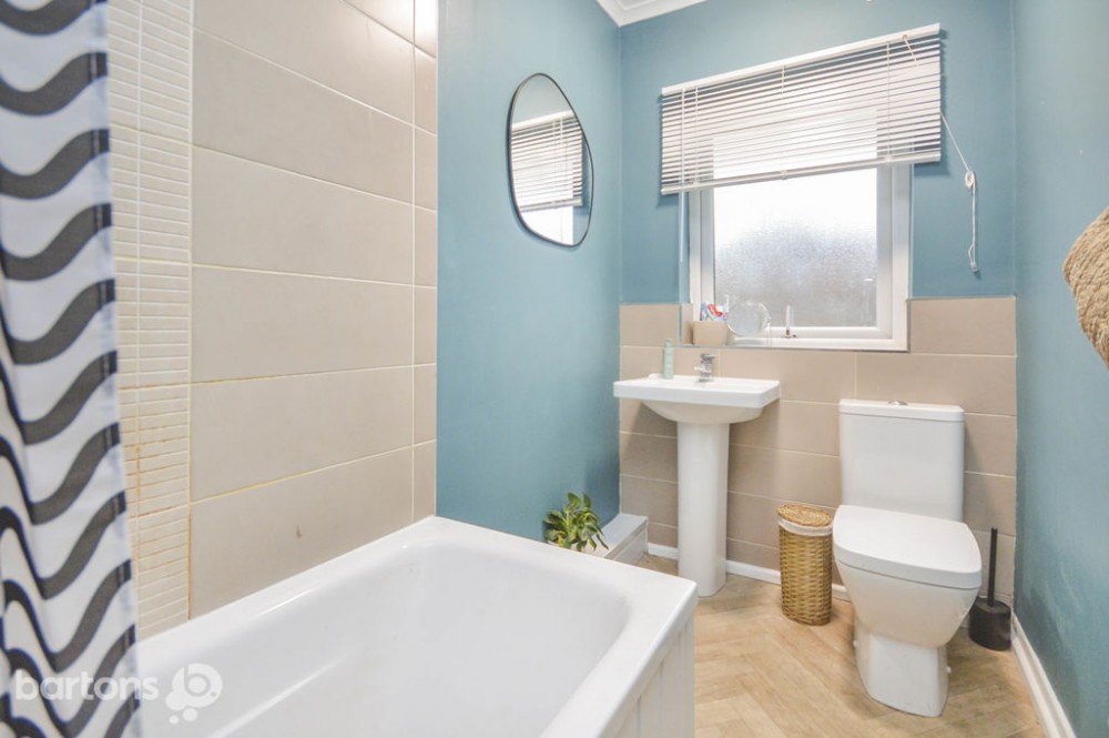 Images for Cross Street, Bramley