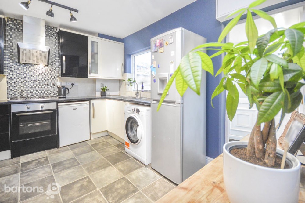 Images for Cross Street, Bramley