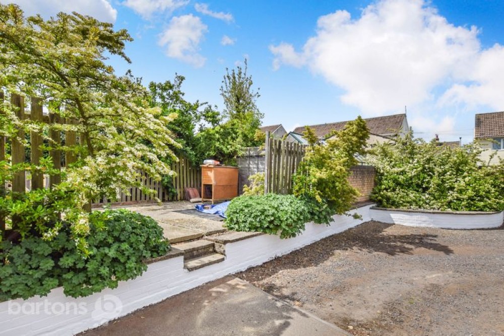 Images for Holly Crescent, Sunnyside