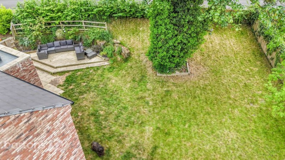 Images for Weavers Chase, WICKERSLEY