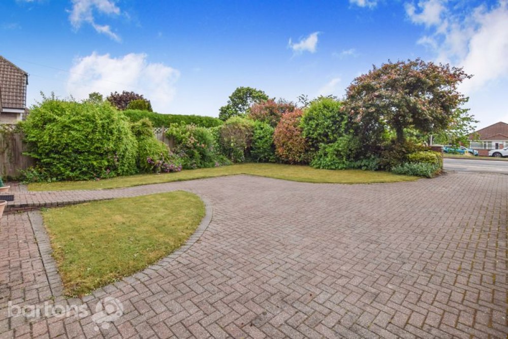 Images for Moor Lane North, RAVENFIELD