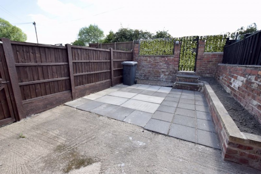 Images for Wood Lane, TREETON