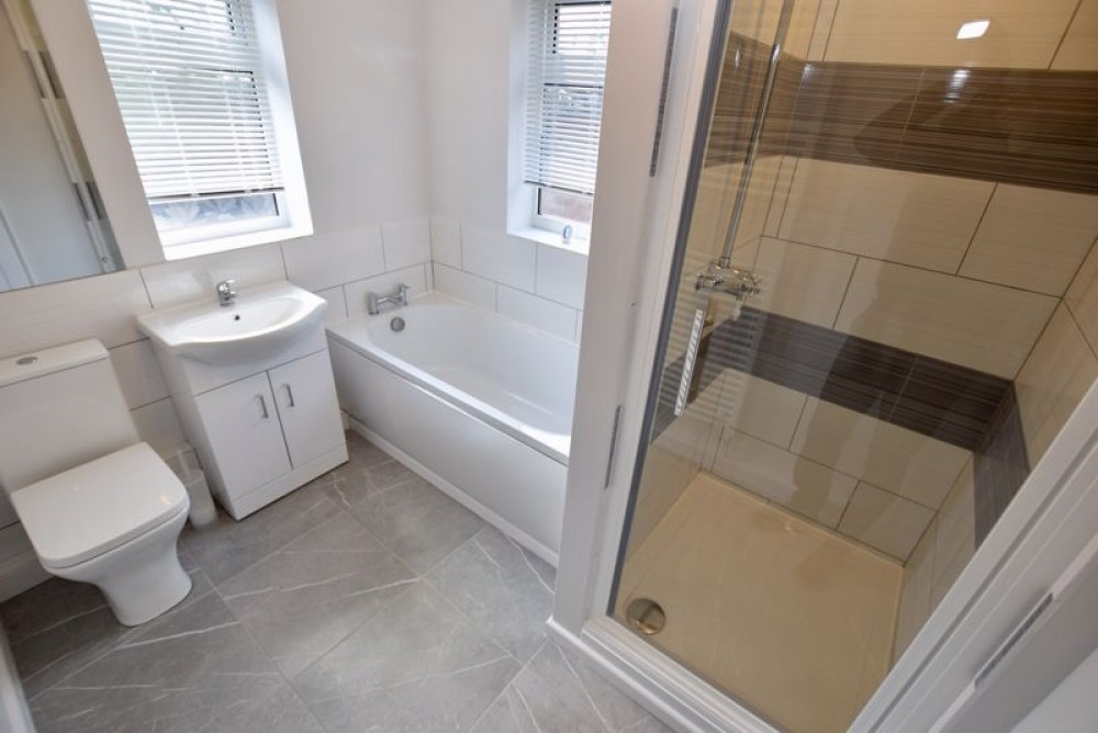 Images for Wood Lane, TREETON