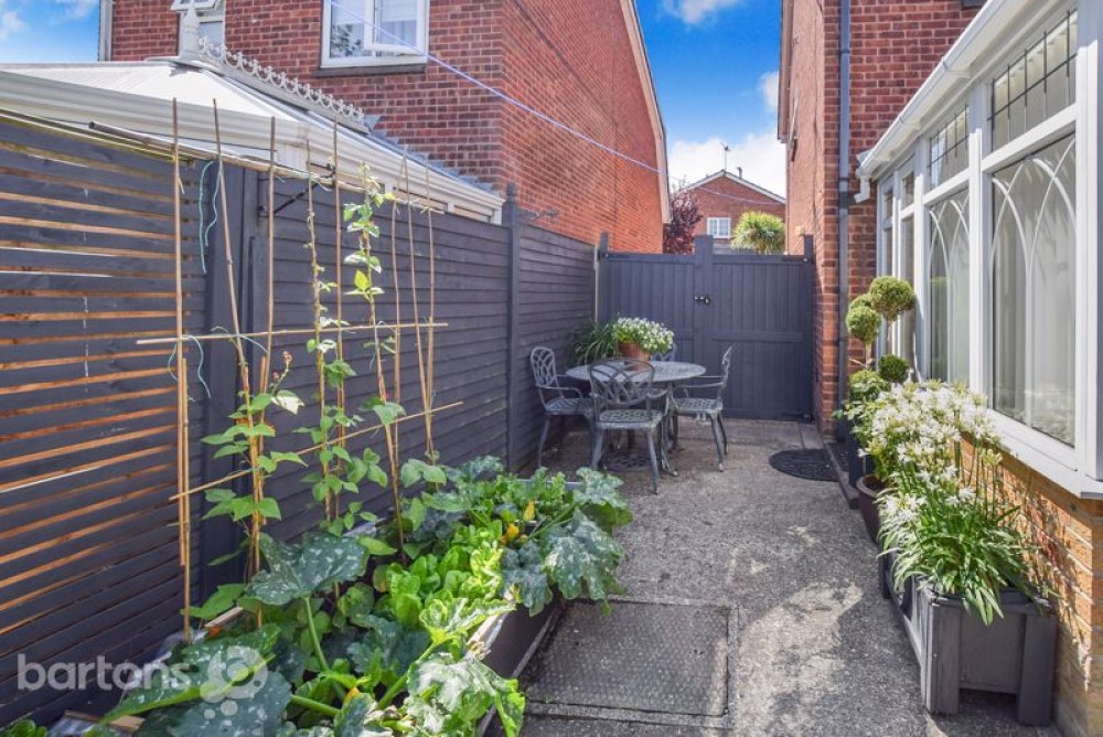 Images for Yarwell Drive, MALTBY