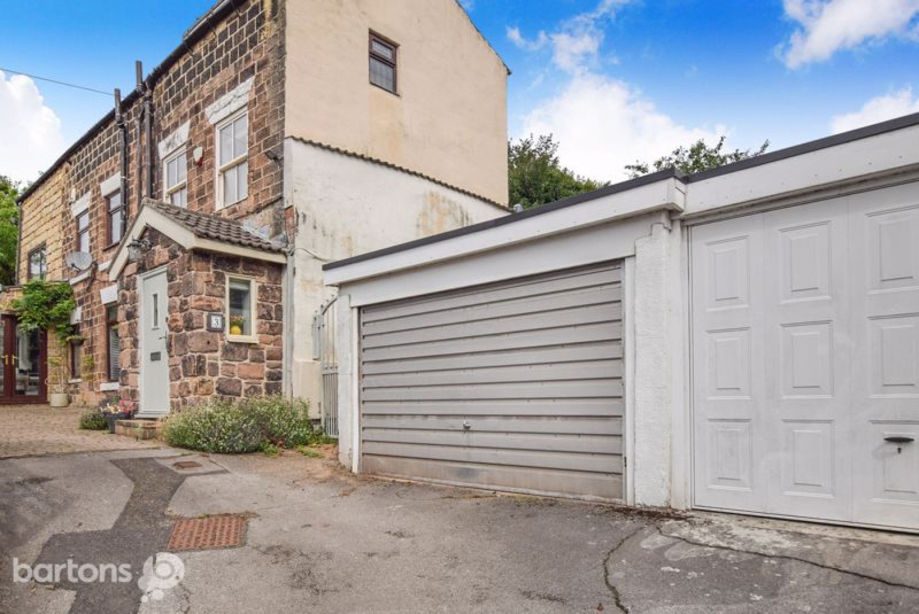 Images for Hill Side, WHISTON