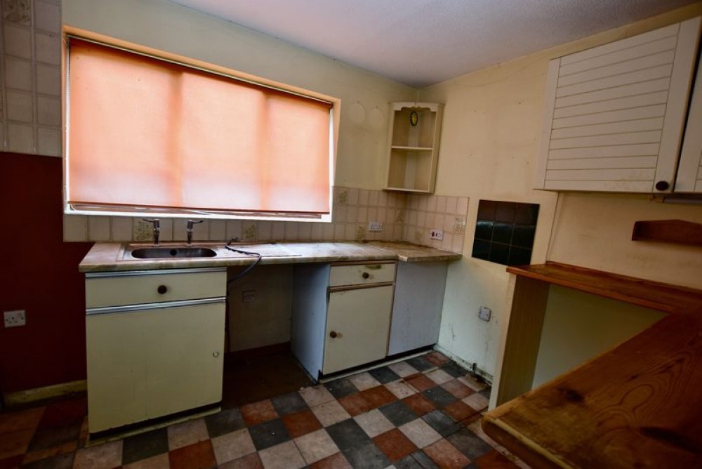 Images for Matthews Drive, WICKERSLEY