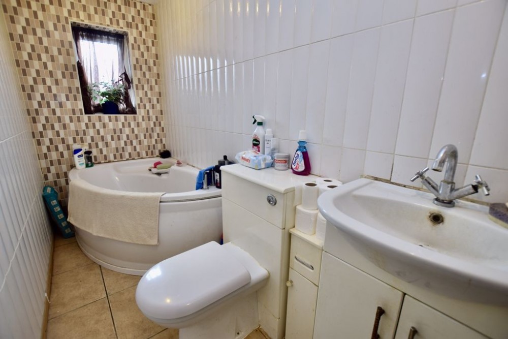 Images for Rosebery Street, HOLMES