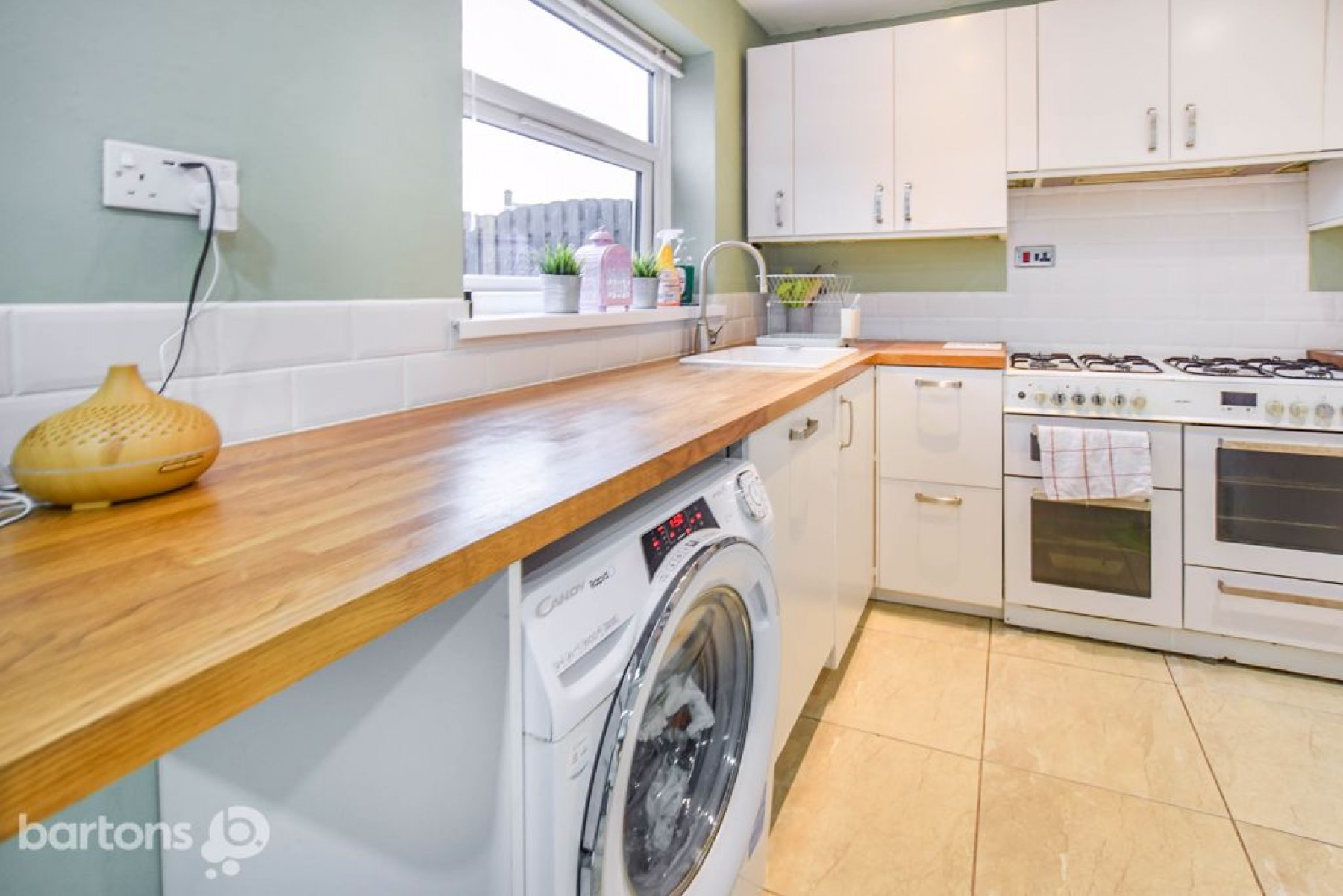 Images for Plane Drive, WICKERLSEY