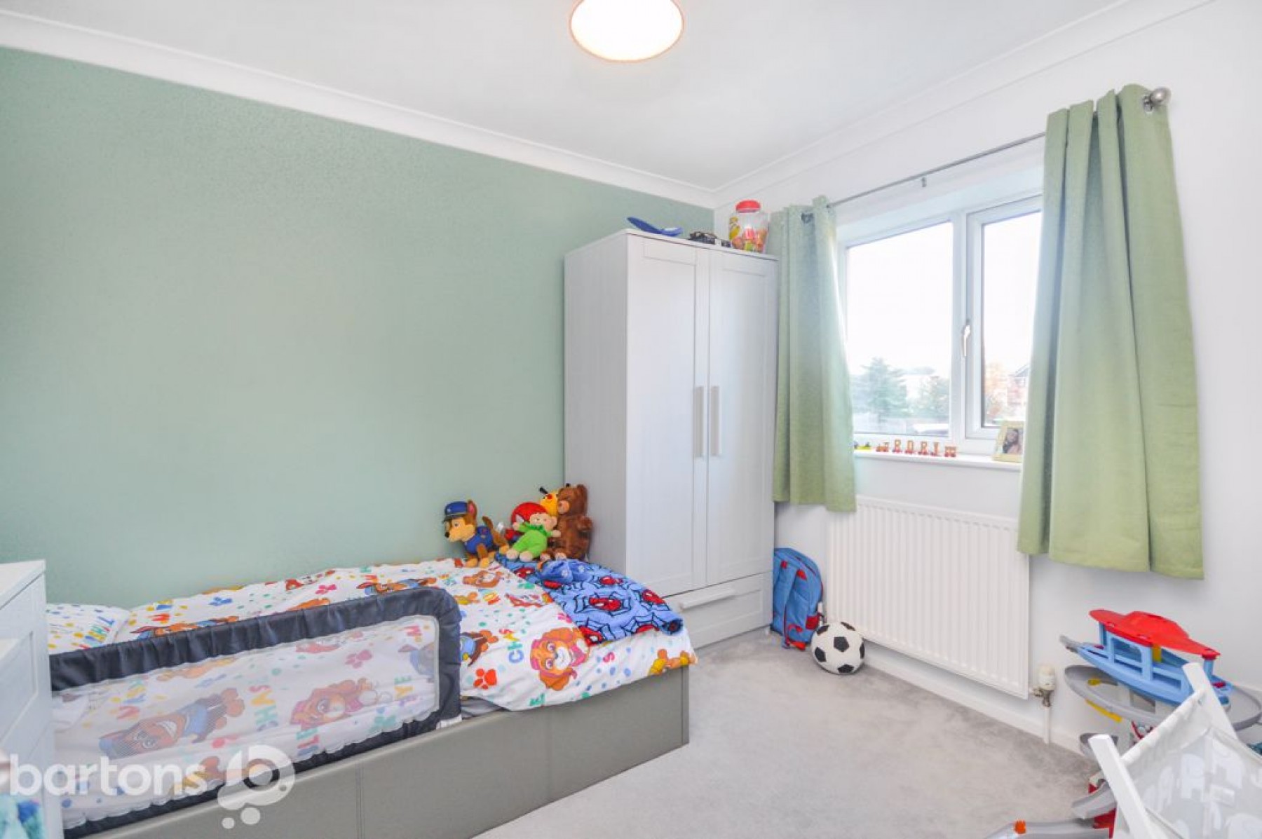Images for Ferndale Drive, Bramley