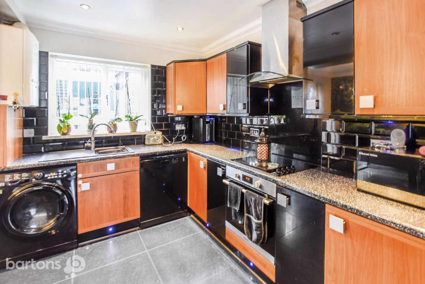 Images for Simmonite Road, KIMBERWORTH