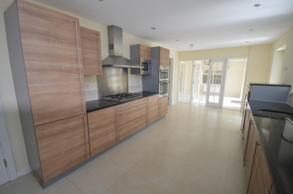Images for Queensway Court, MOORGATE